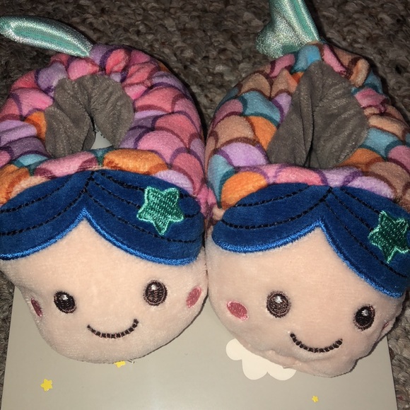 Baby mermaid slippers - Picture 2 of 2